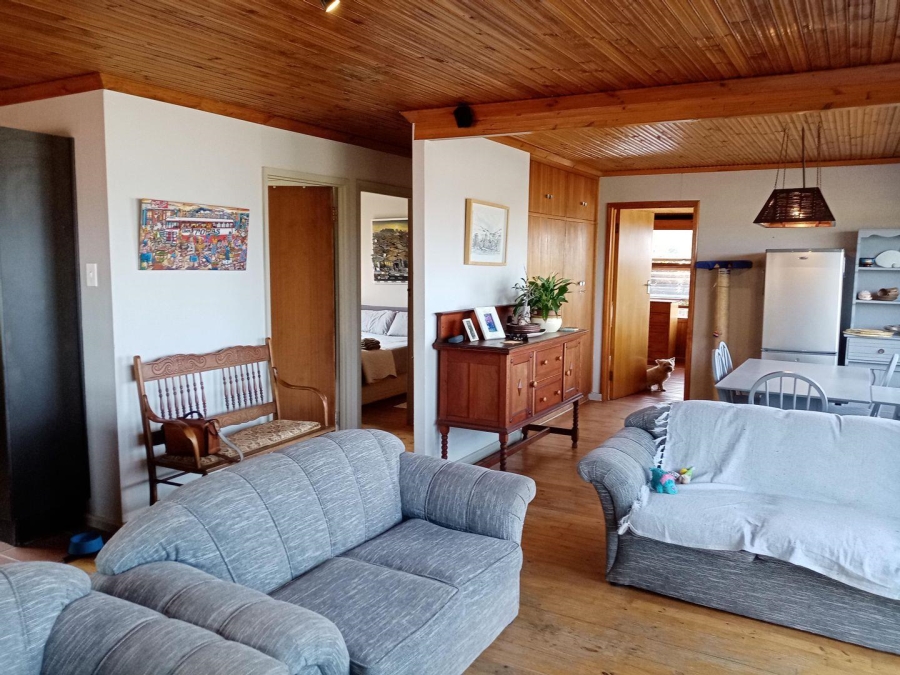 To Let 2 Bedroom Property for Rent in Glentana Western Cape